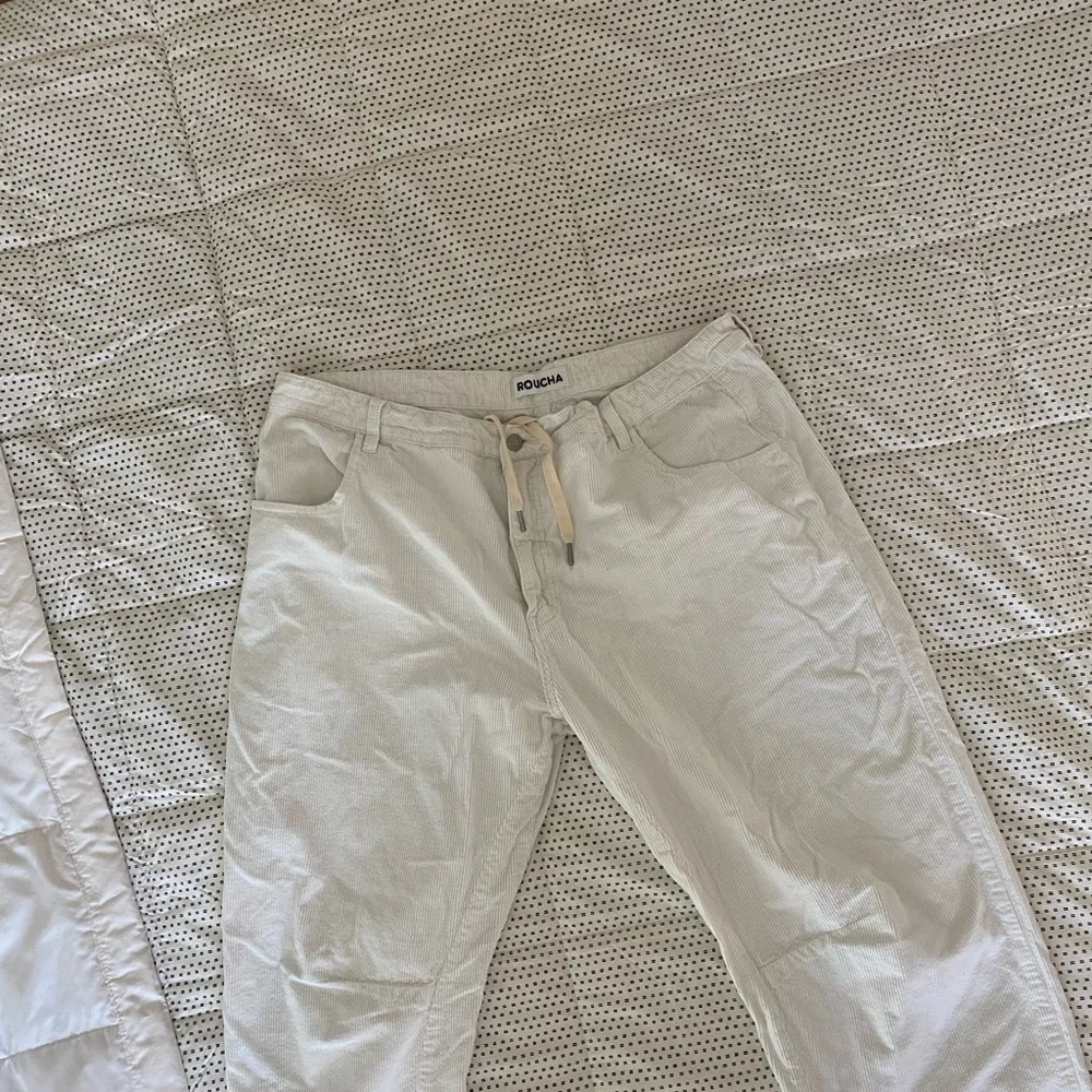 " Diane" Roucha corduroy wide leg drawstring pants
Size D - Picture 3 of 9